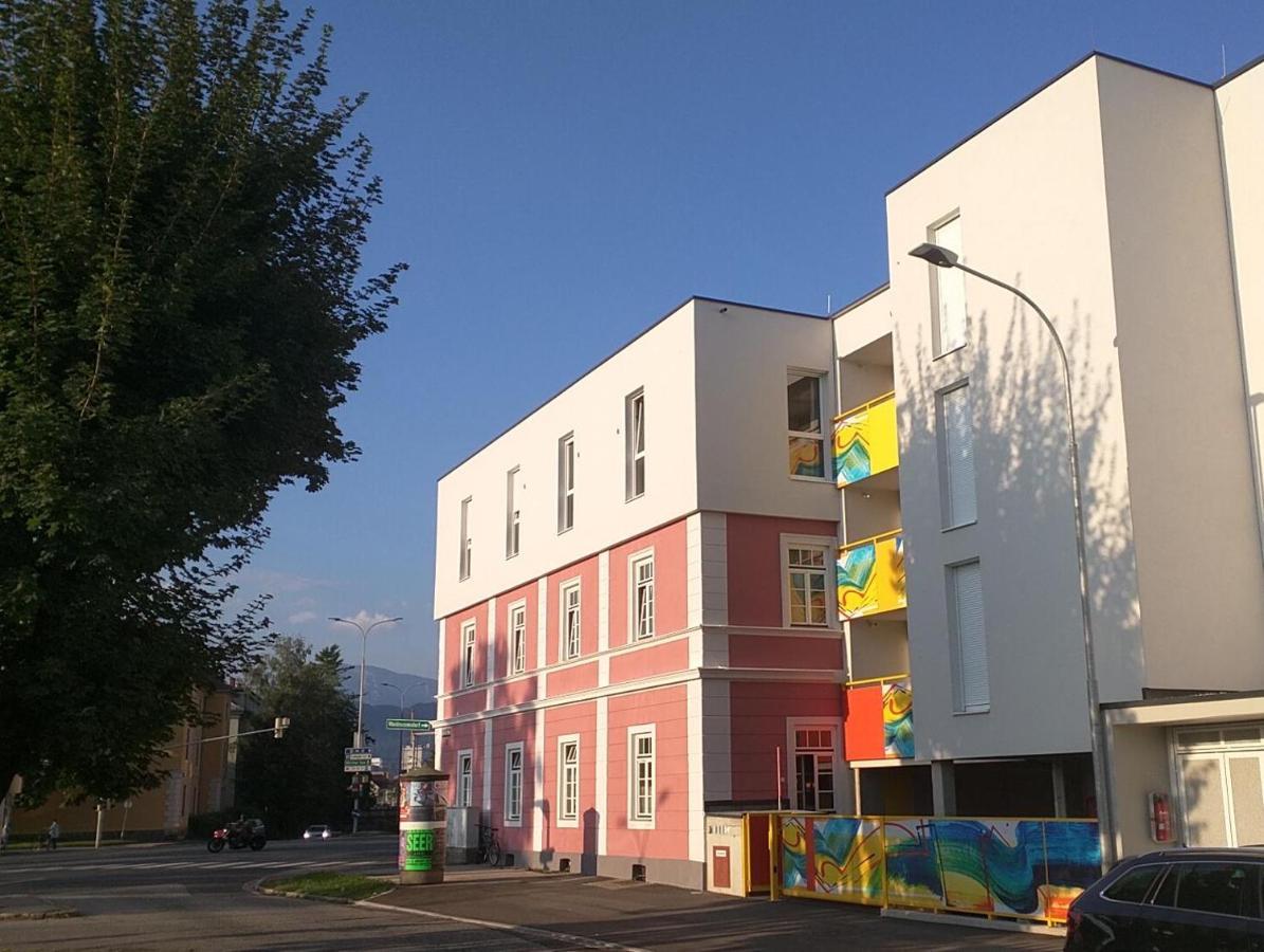 007 Studio Apartment Madrid 30M2 Klagenfurt am Woerthersee Екстер'єр фото