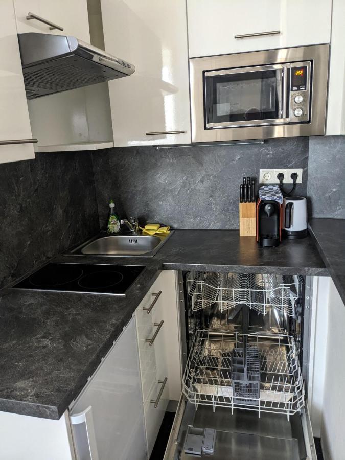 007 Studio Apartment Madrid 30M2 Klagenfurt am Woerthersee Екстер'єр фото