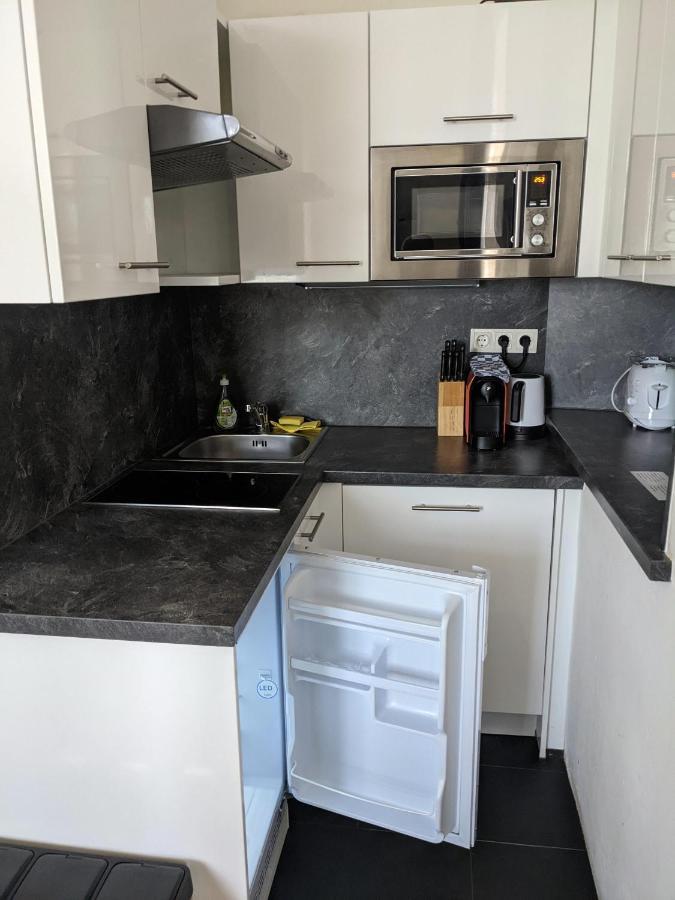 007 Studio Apartment Madrid 30M2 Klagenfurt am Woerthersee Екстер'єр фото